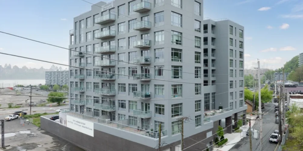 143-Old-River-Rd-Edgewater-NJ_Feature